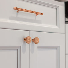 Akicon Hammered Copper Kitchen Cabinet Knobs 1-1/4 inch (32 mm) Diameter 100% Solid Brass Drawer Knob